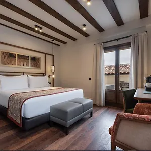 Hotel Aurea